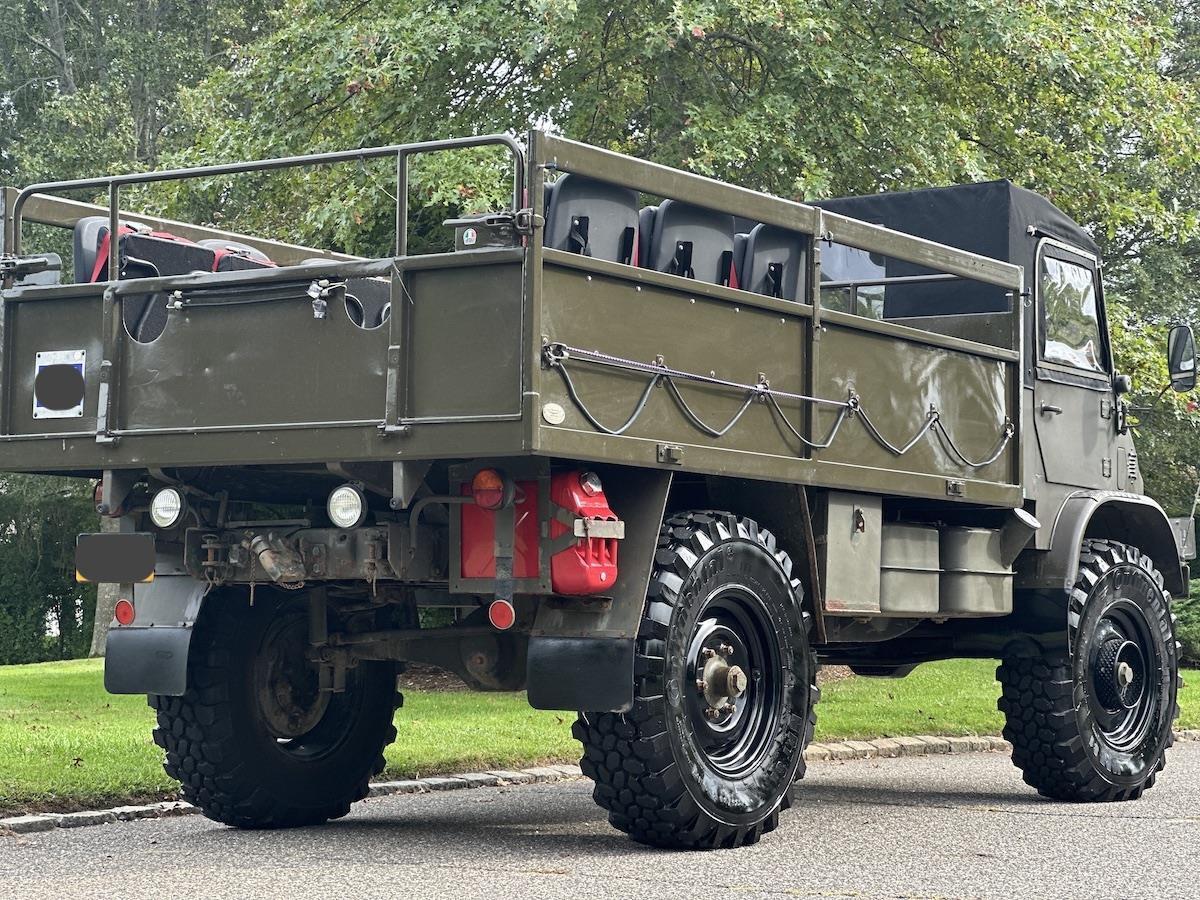 Mercedes-Benz-Unimog-SUV-1963-29