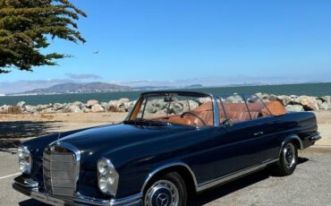 Mercedes-benz-220se-cabriolet-1962-3