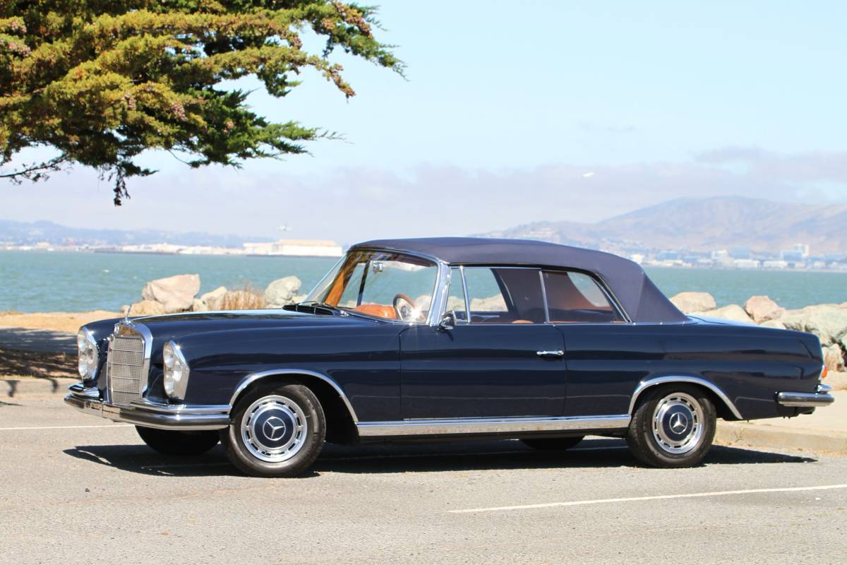 Mercedes-benz-220se-cabriolet-1962-4