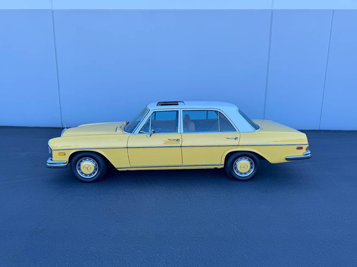 Mercedes-benz-280sel-1973-3