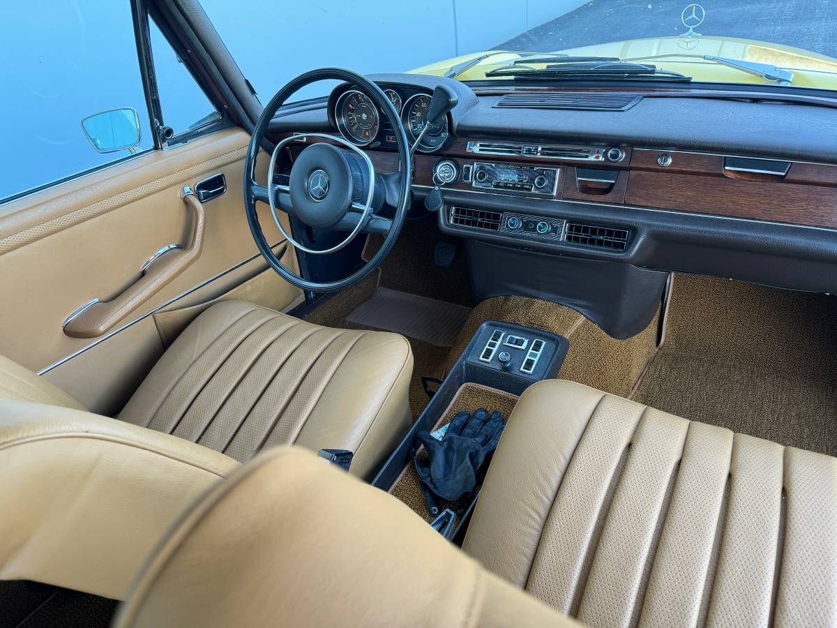 Mercedes-benz-280sel-1973-6