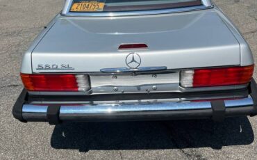 Mercedes-benz-560sl-1989-4