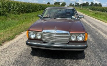 Mercedes-benz-Benz-280ce-1978-5