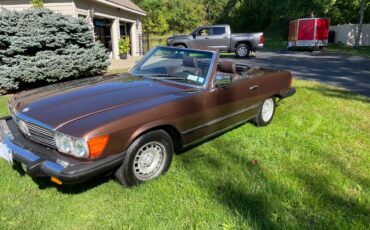 Mercedes-benz-Benz-380-sl-1984-3