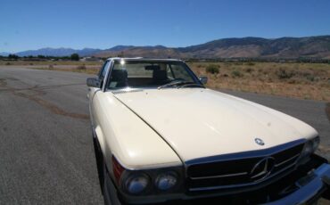 Mercedes-benz-Benz-380sl-1981-3