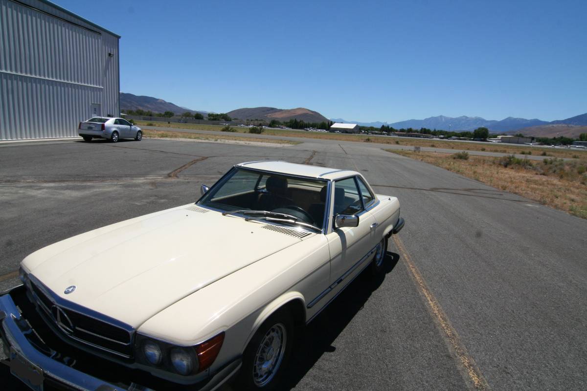 Mercedes-benz-Benz-380sl-1981-5