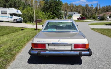 Mercedes-benz-Benz-380sl-1985-3