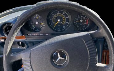 Mercedes-benz-Benz-450-slc-1975-6