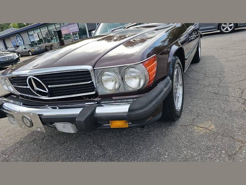 Mercedes-benz-Benz-560-series-1986-3