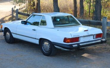 Mercedes-benz-Benz-560sl-1988-3