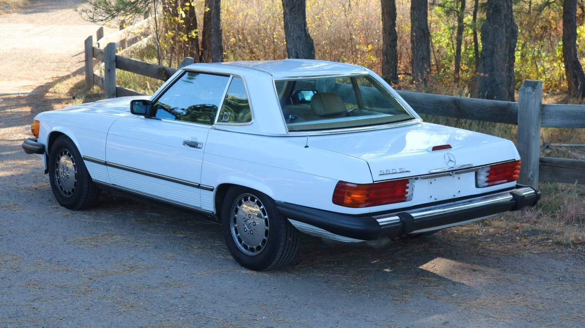 Mercedes-benz-Benz-560sl-1988-3