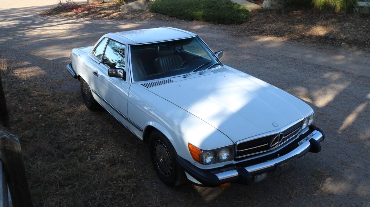 Mercedes-benz-Benz-560sl-1988-4