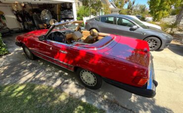 Mercedes-benz-Benz-560sl-1988-5