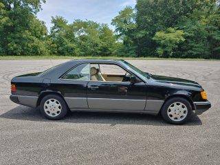 Mercedes-benz-Benz-e320-coupe-1993-1