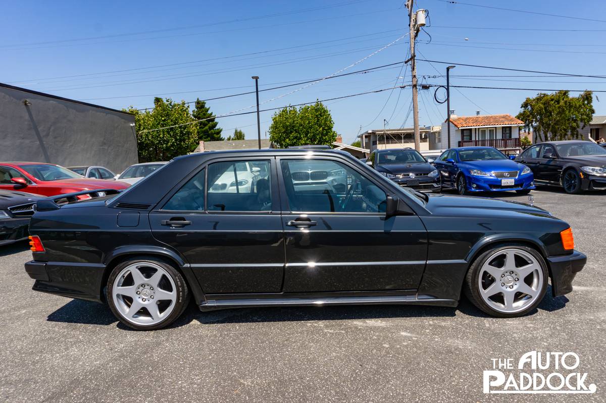 Mercedes-benz-benz-190-190e-1986-3