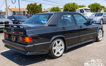 Mercedes-benz-benz-190-190e-1986-4