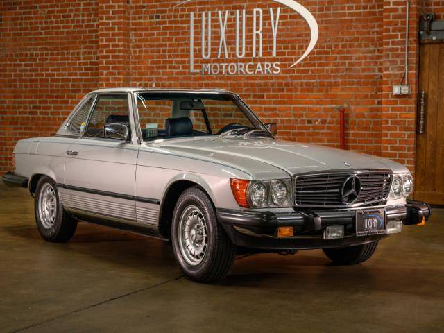 Mercedes-benz-benz-380-1981-12