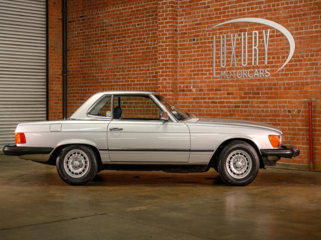 Mercedes-benz-benz-380-1981-3