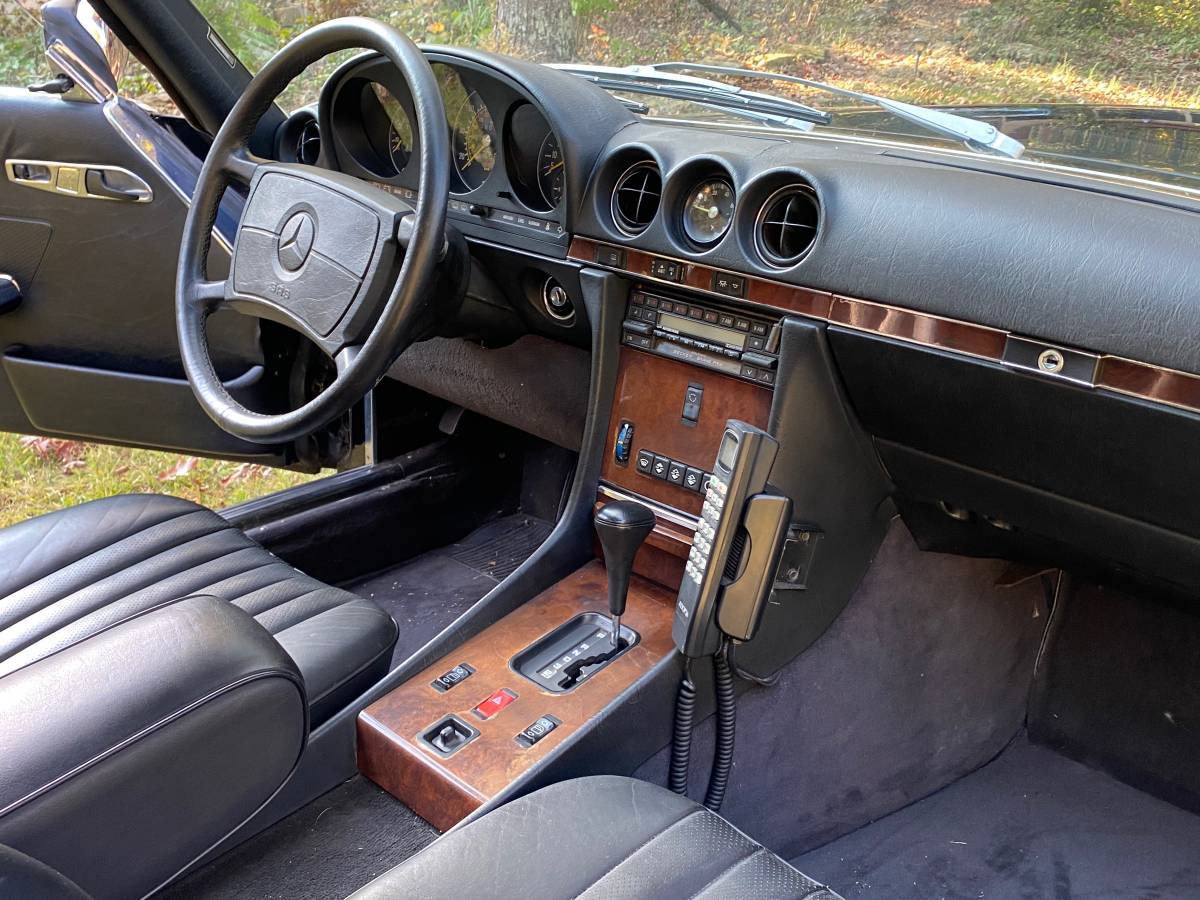 Mercedes-benz-benz-560-560sl-1986-8