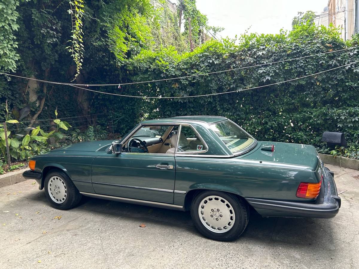 Mercedes-benz-benz-560-560sl-1987