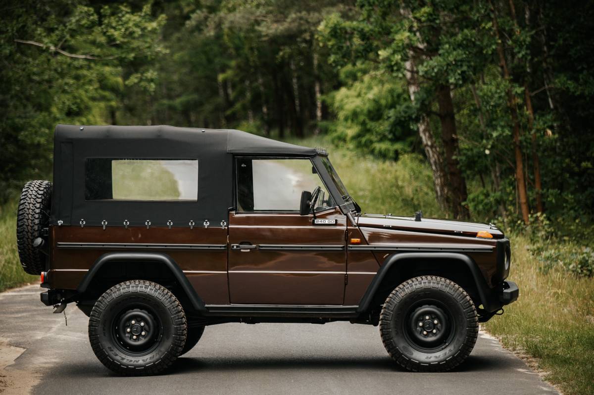 Mercedes-benz-benz-g-class-diesel-1986-1