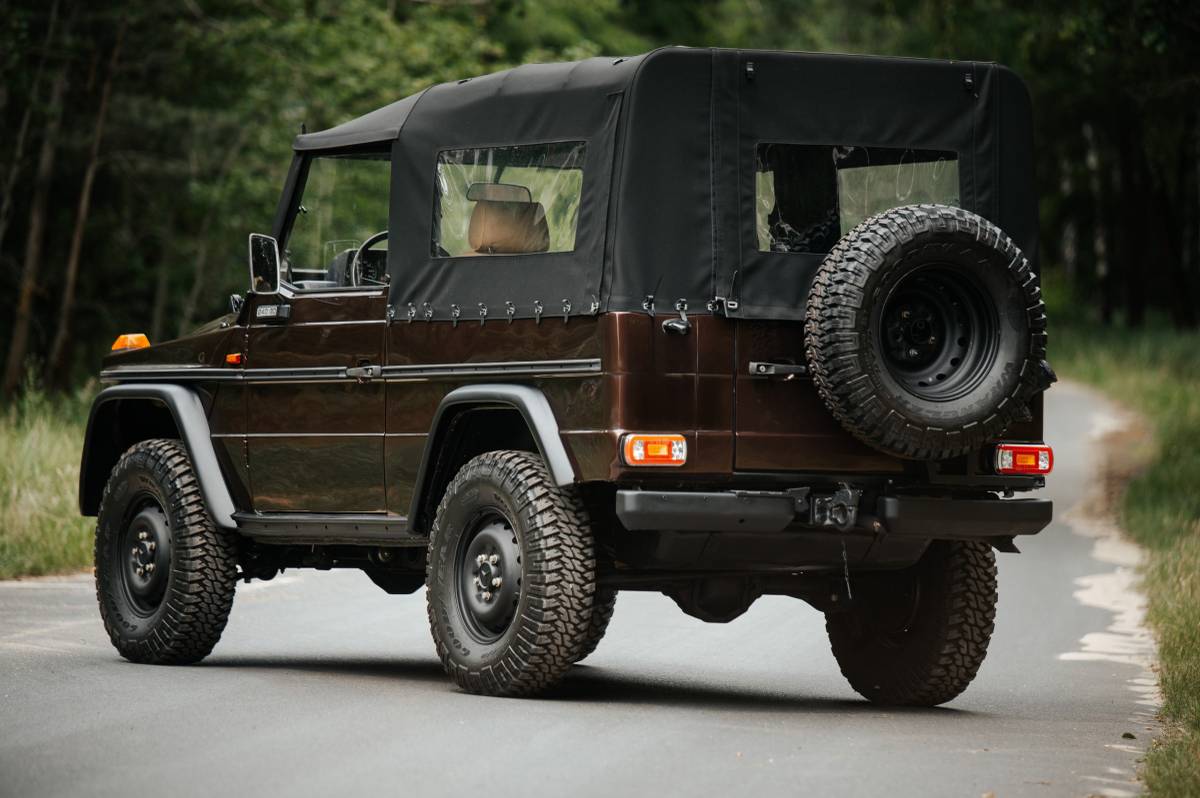 Mercedes-benz-benz-g-class-diesel-1986-2