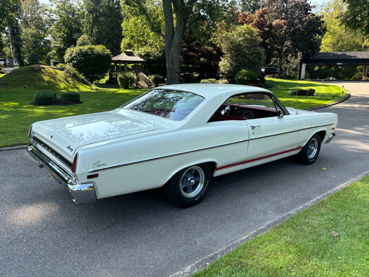 Mercury-Comet-1967-4