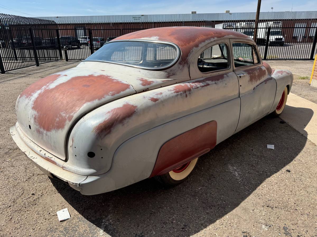 Mercury-Coupe-1950-4