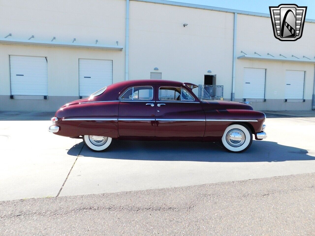 Mercury-Eight-1949-3