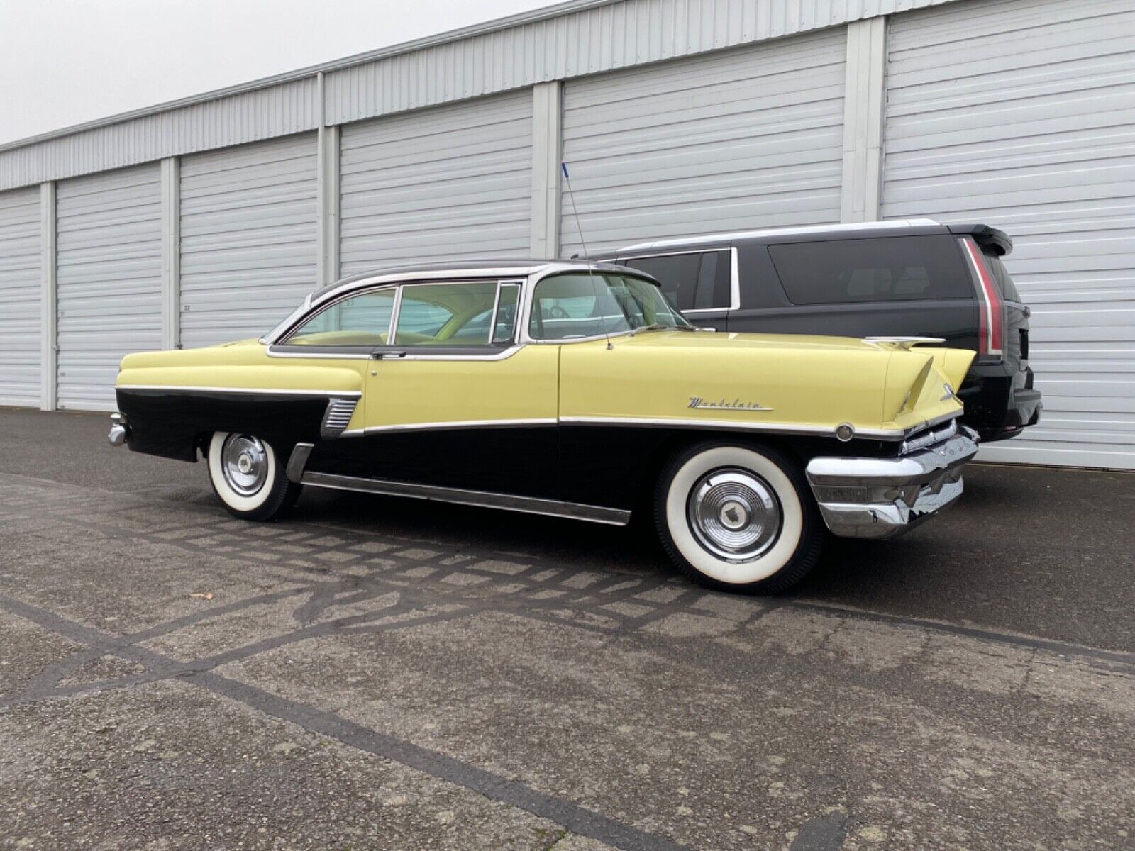 Mercury-Montclair-Coupe-1956-18