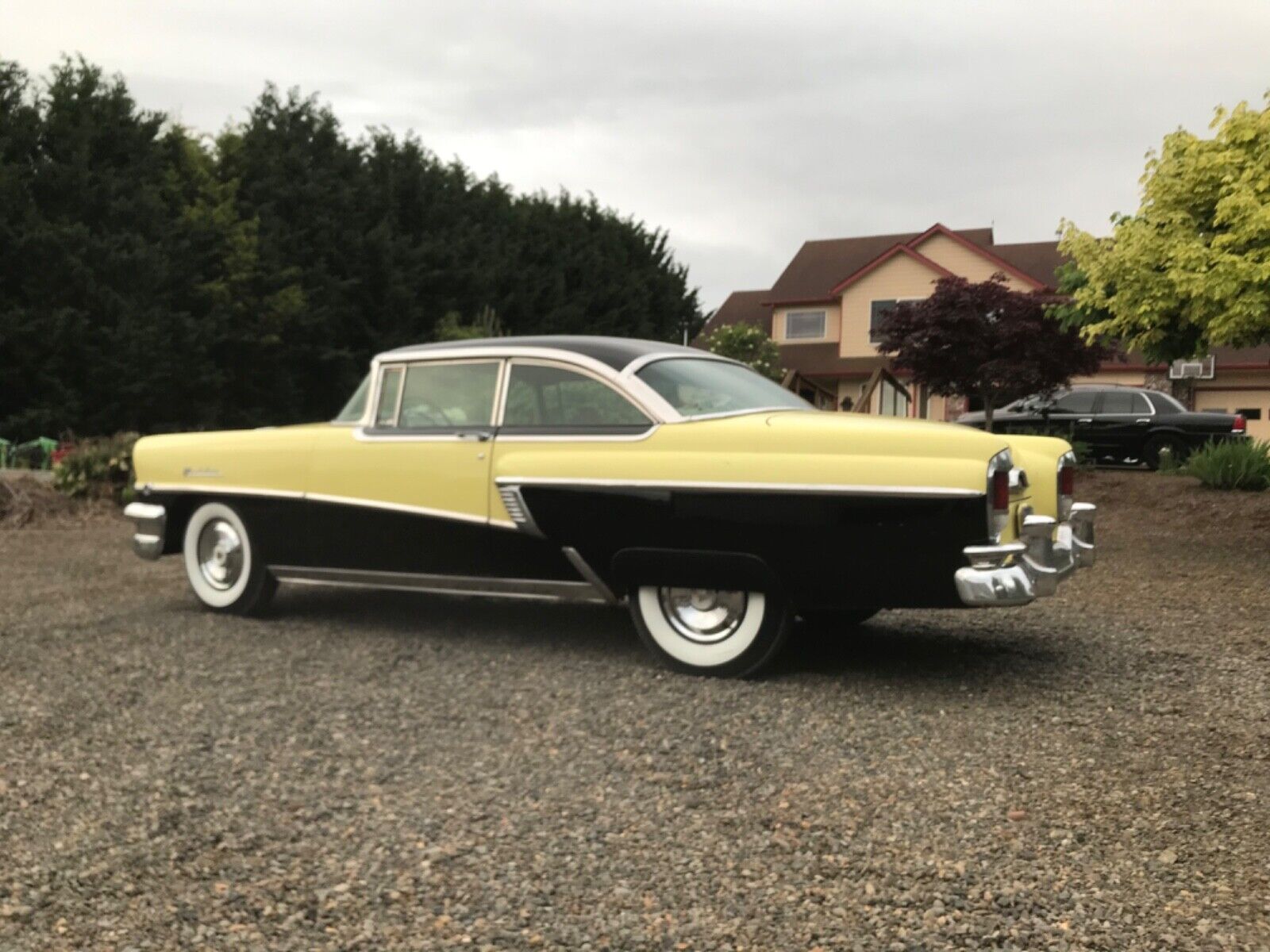 Mercury-Montclair-Coupe-1956-2