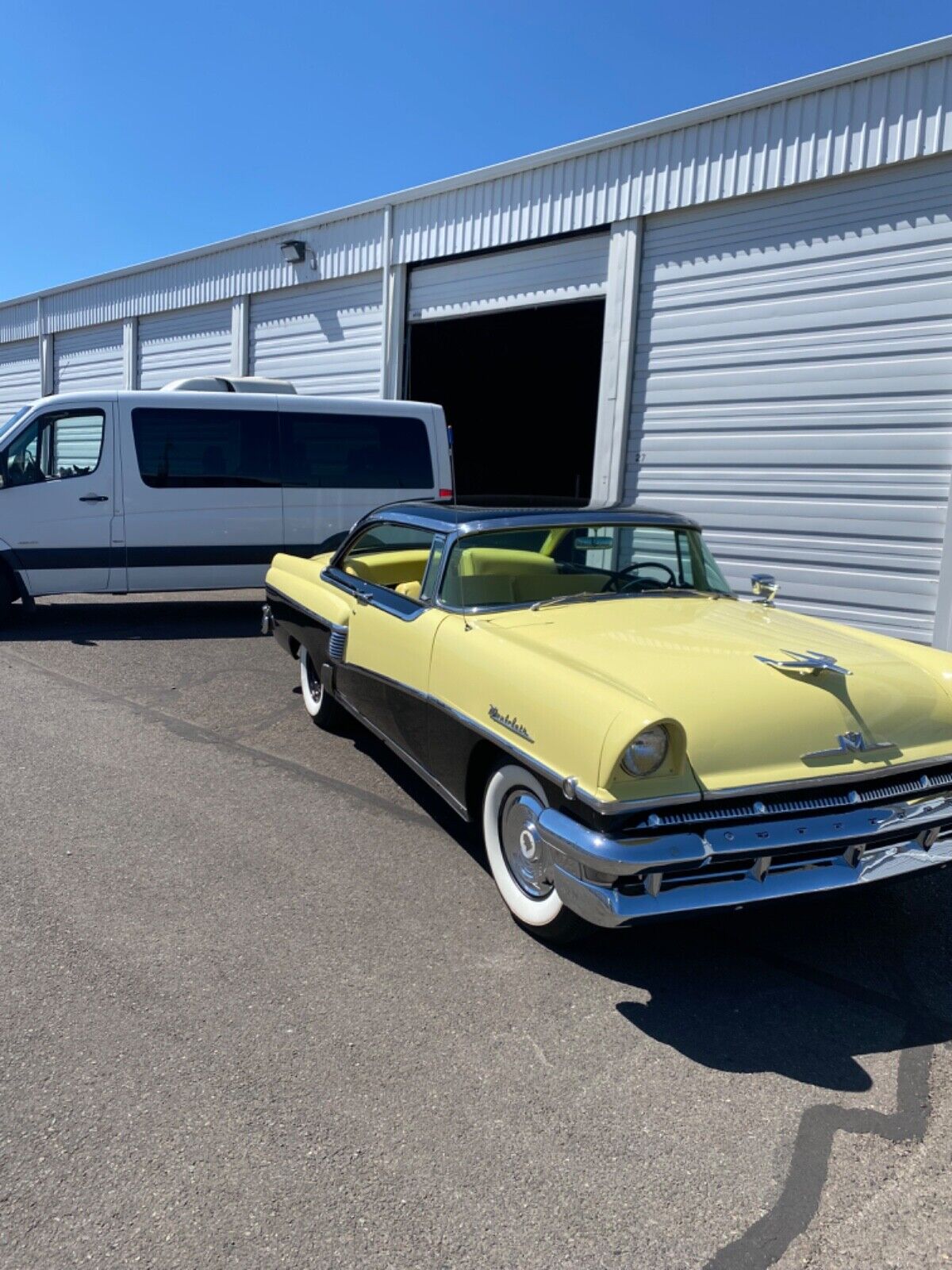 Mercury-Montclair-Coupe-1956-22