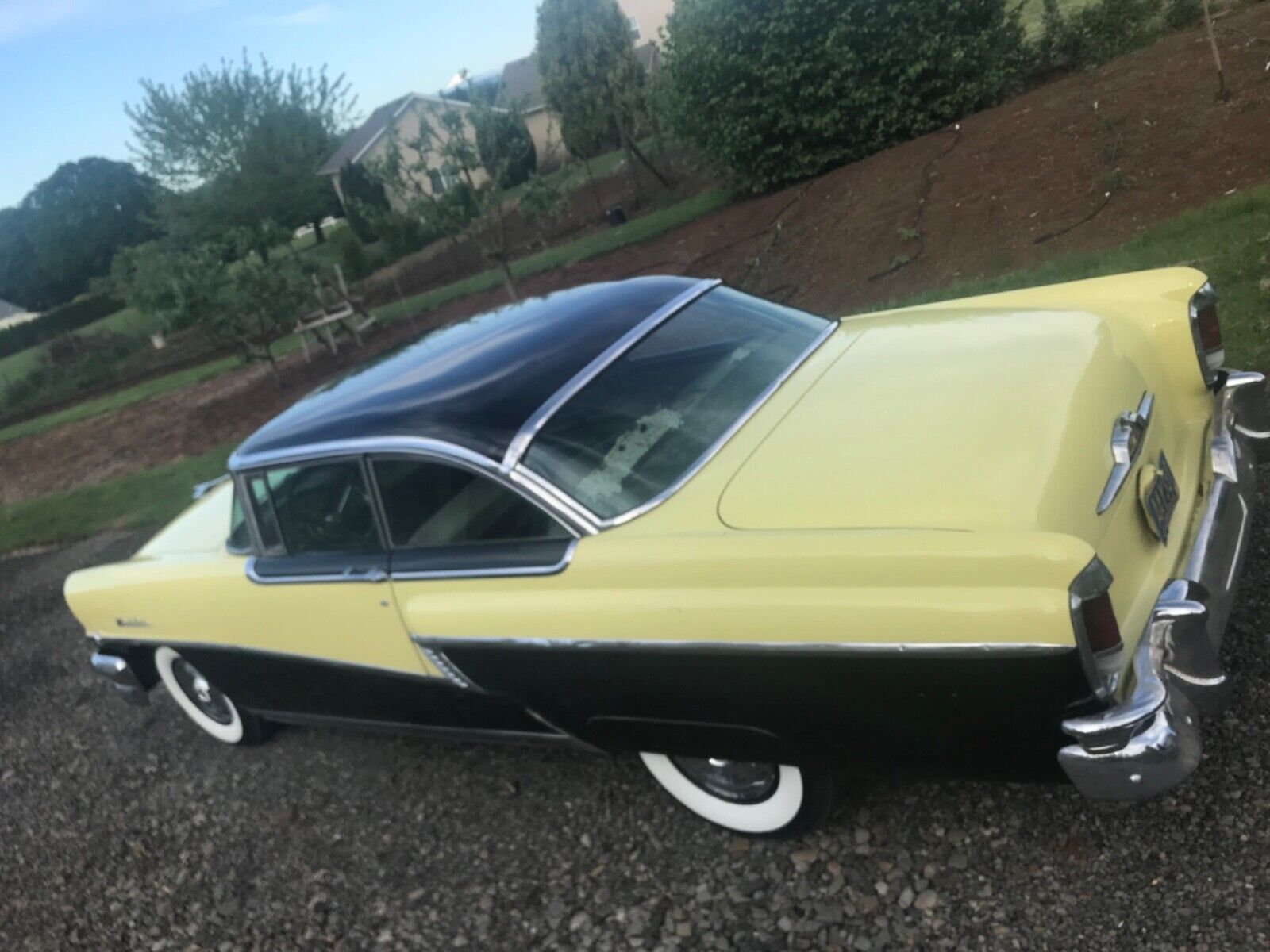 Mercury-Montclair-Coupe-1956-4