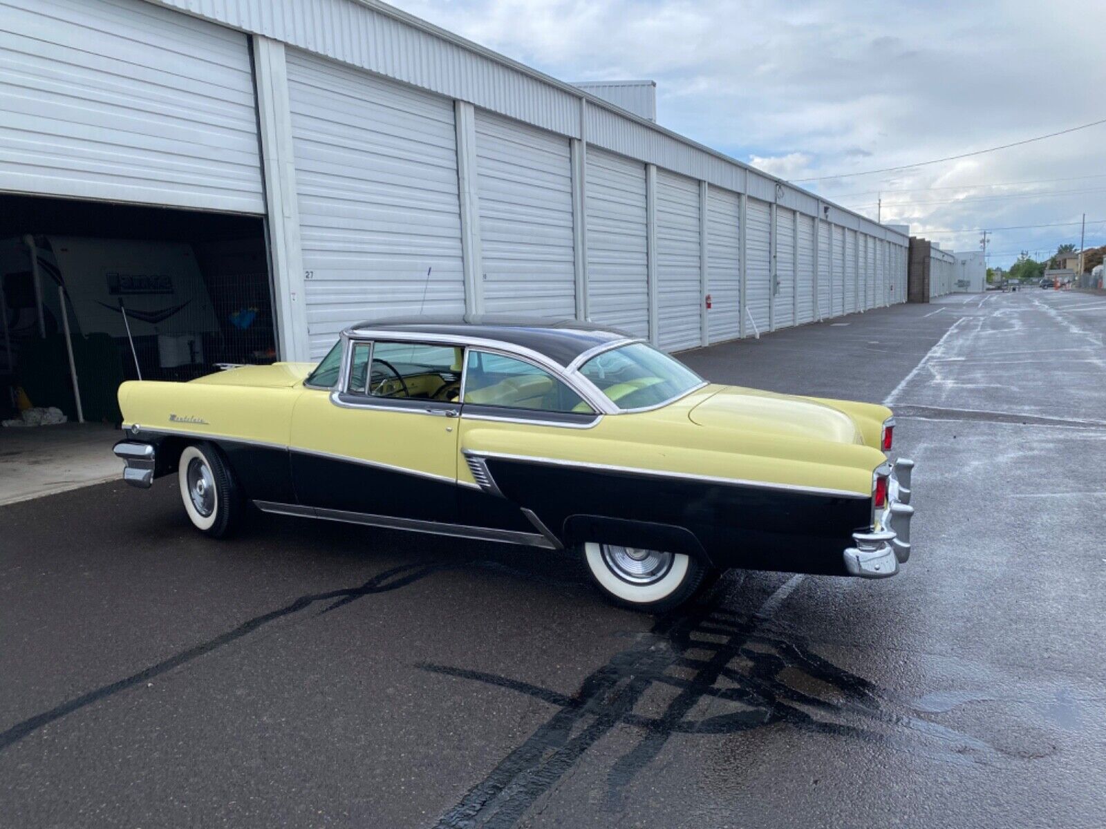 Mercury-Montclair-Coupe-1956-8