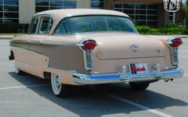 Nash-Ambassador-1957-3