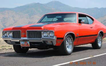 Oldsmobile 442  year1}