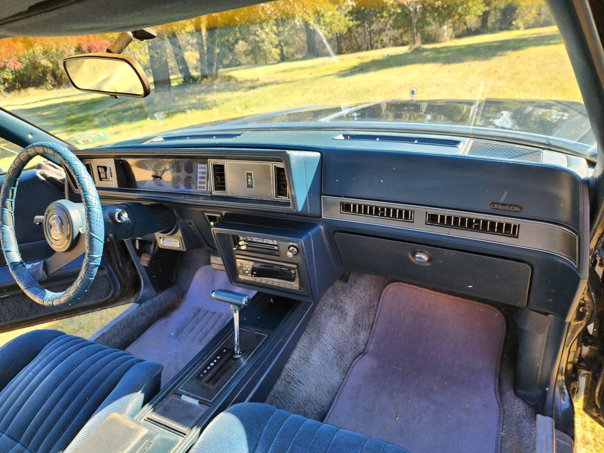 Oldsmobile-442-1987-5