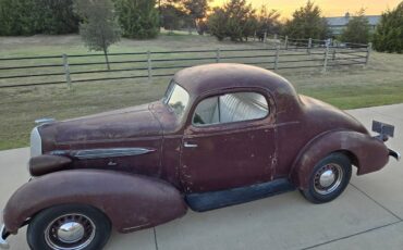 Oldsmobile-Coupe-1935-1