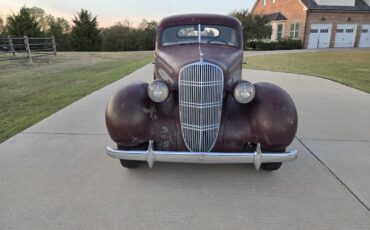 Oldsmobile-Coupe-1935-3