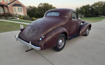 Oldsmobile-Coupe-1935-7