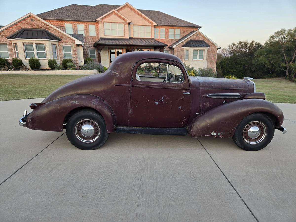 Oldsmobile-Coupe-1935-8