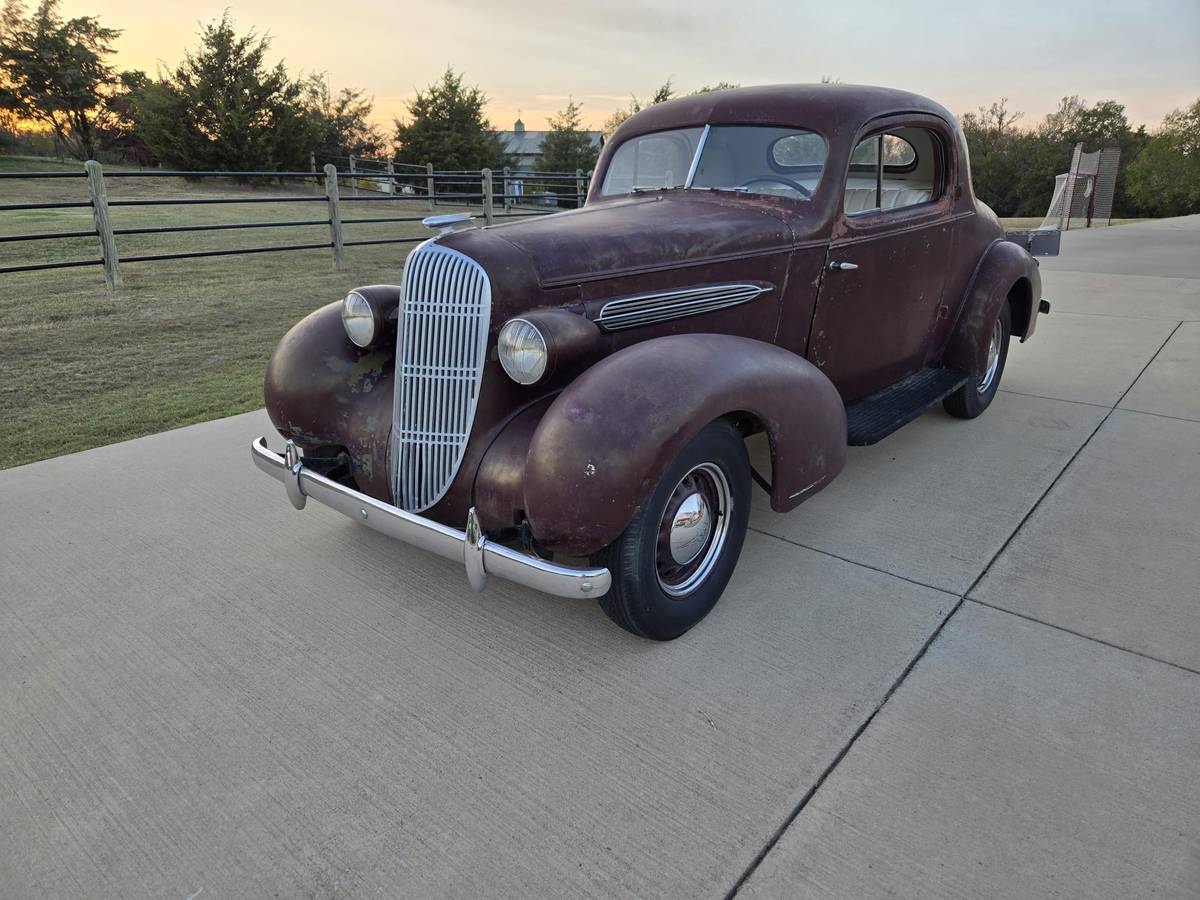 Oldsmobile-Coupe-1935