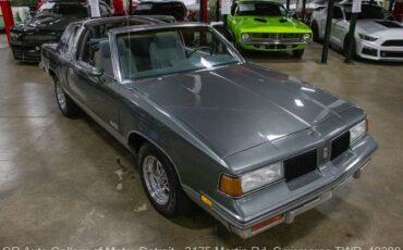 Oldsmobile-Cutlass-1987-8