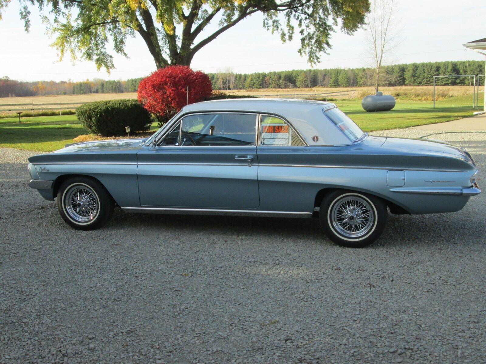 Oldsmobile-Cutlass-Coupe-1962-8