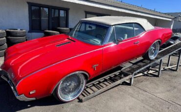 Oldsmobile-Cutlass-convertible-1968-4