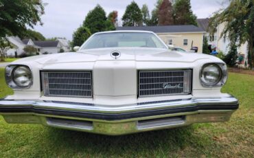 Oldsmobile-Cutlass-hurst-olds-1975-1