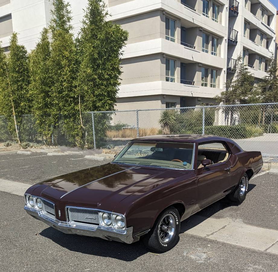 Oldsmobile-Cutlass-supreme-1970-9