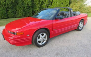 Oldsmobile-Cutlass-supreme-coupe-1993