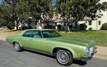 Oldsmobile-Delta-88-royale-1972-13