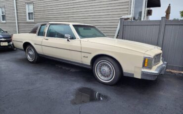 Oldsmobile-Delta-88-royale-1984-4